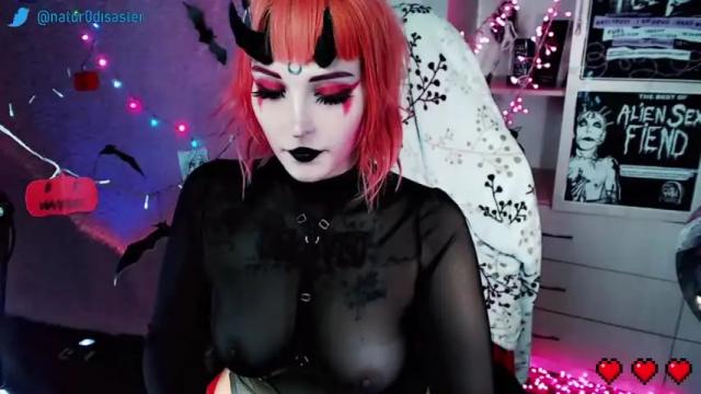 Image 10 of natural__disaster Stream on Chaturbate on 17 months ago