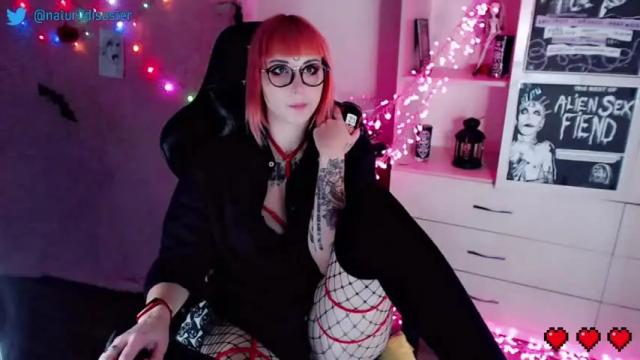 Image 3 of natural__disaster Stream on Chaturbate on 17 months ago