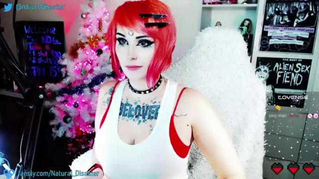 Image 2 of natural__disaster Stream on Chaturbate on 13 months ago