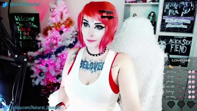 Image 3 of natural__disaster Stream on Chaturbate on 13 months ago