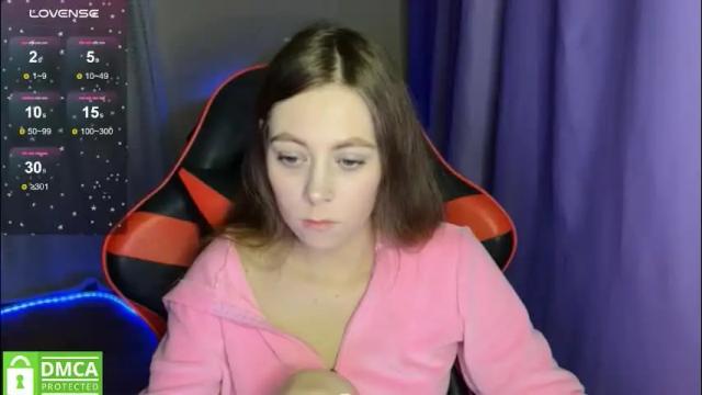 Image 2 of natural_babe666 Stream on Chaturbate on 2 months ago