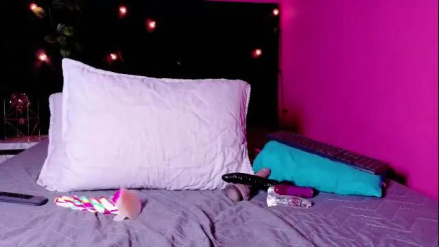 Image 3 of naturaltitss_ Stream on Chaturbate on 3 months ago