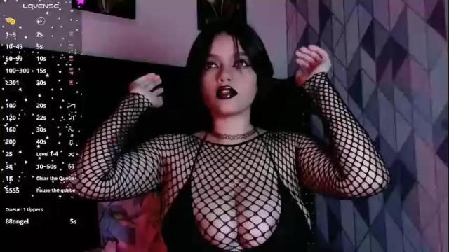 Image 7 of naturaltitss_ Stream on Chaturbate on 1 month ago
