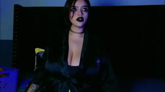 Image 8 of naturaltitss_ Stream on Chaturbate on 1 month ago