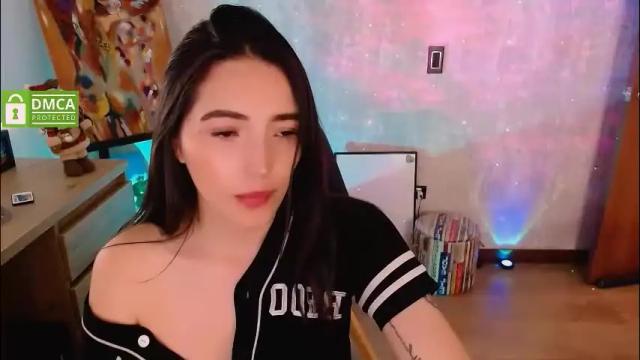 Image 12 of natval_ Stream on Chaturbate on 2 months ago