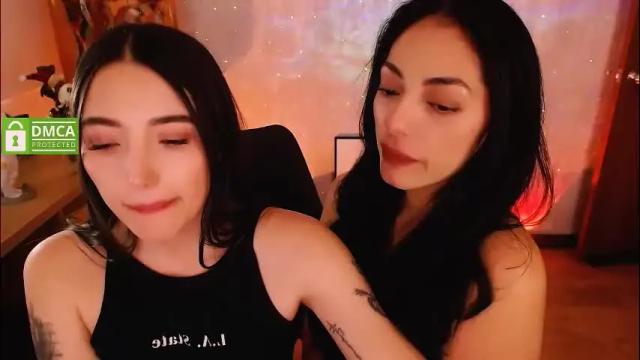 Image 4 of natval_ Stream on Chaturbate on 1 month ago