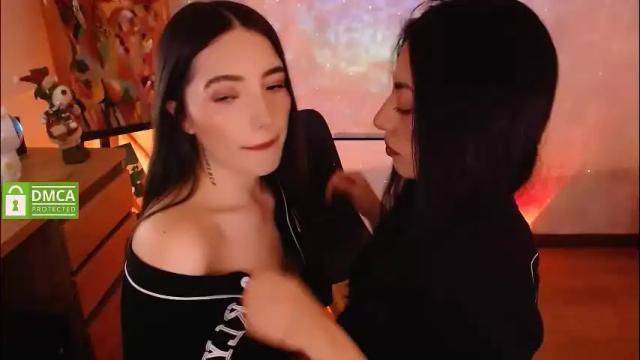 Image 7 of natval_ Stream on Chaturbate on 1 month ago