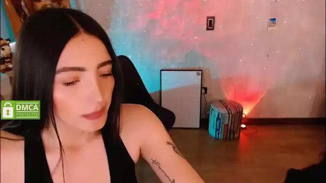 Image 10 of natval_ Stream on Chaturbate on 1 month ago