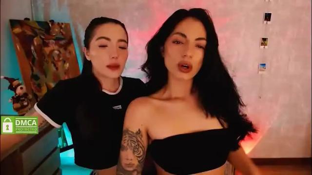 Image 3 of natval_ Stream on Chaturbate on 1 month ago