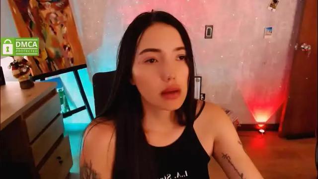 Image 4 of natval_ Stream on Chaturbate on 16 days ago