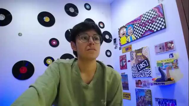 Image 4 of naty_lux19 Stream on Chaturbate on 1 month ago
