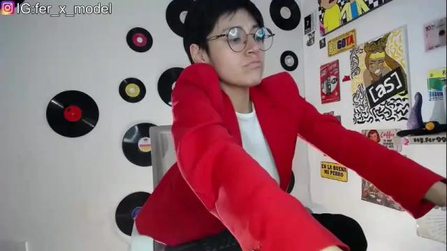 Image 3 of naty_lux19 Stream on Chaturbate on 1 month ago