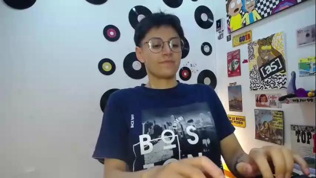 Image 4 of naty_lux19 Stream on Chaturbate on 1 month ago
