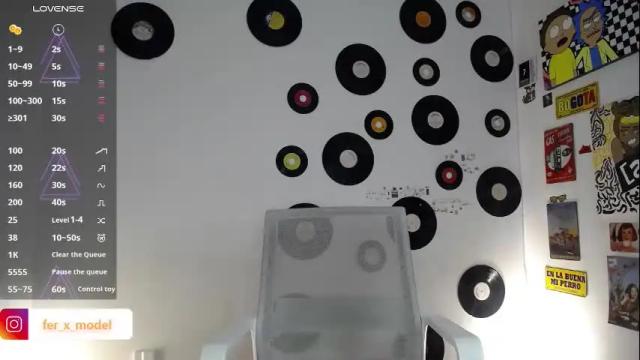Image 2 of naty_lux19 Stream on Chaturbate on 22 days ago
