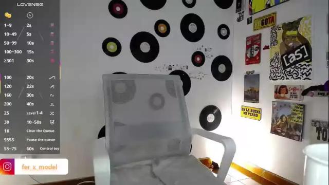 Image 8 of naty_lux19 Stream on Chaturbate on 20 days ago