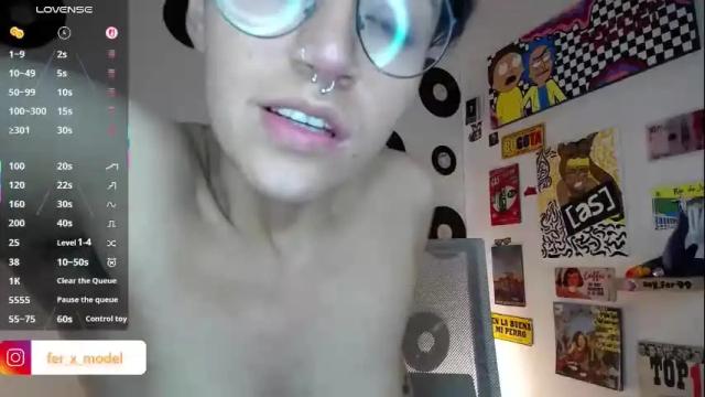 Image 4 of naty_lux19 Stream on Chaturbate on 16 days ago