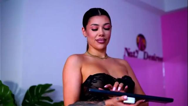 Image 10 of natydesiree Stream on Chaturbate on 15 days ago