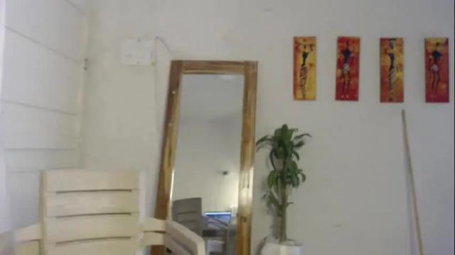 Image 4 of natzumi_mcqueen Stream on Chaturbate on 1 month ago