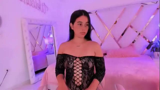 Image 6 of naughty__sara Stream on Chaturbate on 6 days ago