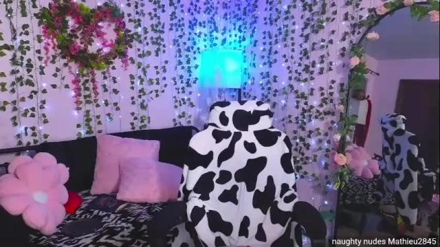 Image 3 of naughty_bella99 Stream on Chaturbate on 2 months ago