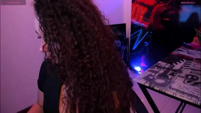 Image 12 of naughty_butt Stream on Chaturbate on 1 month ago