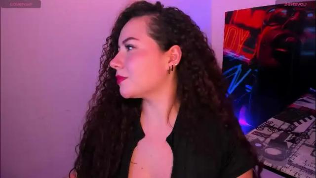 Image 4 of naughty_butt Stream on Chaturbate on 1 month ago