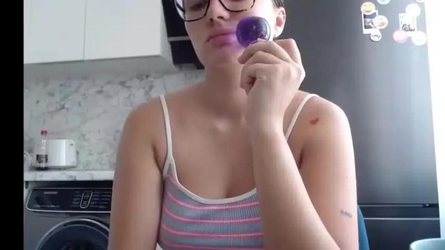 Image 3 of naughty_christie Stream on Chaturbate on 14 months ago