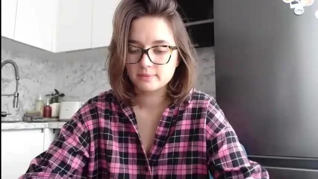 Image 2 of naughty_christie Stream on Chaturbate on 13 months ago