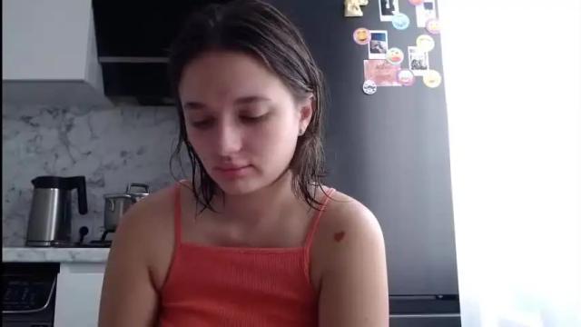 Image 8 of naughty_christie Stream on Chaturbate on 13 months ago