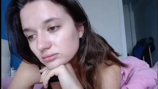 Image 2 of naughty_christie Stream on Chaturbate on 29 days ago