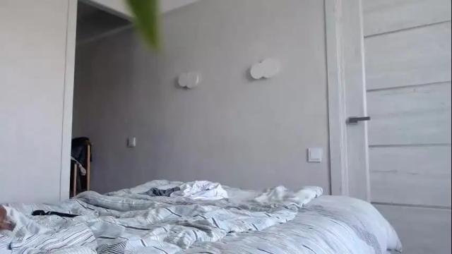 Image 4 of naughty_christie Stream on Chaturbate on 6 days ago