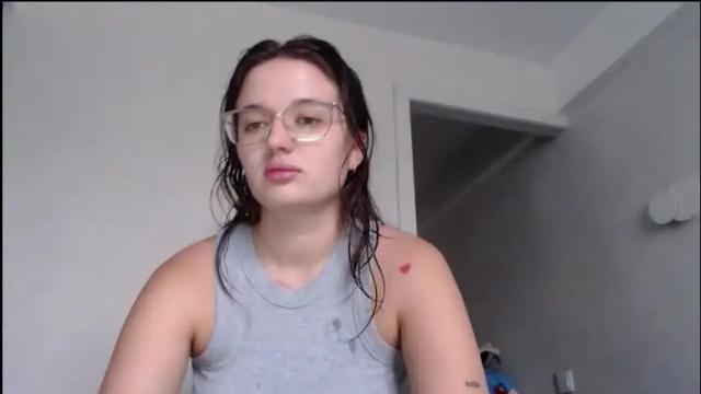 Image 7 of naughty_christie Stream on Chaturbate on 2 months ago