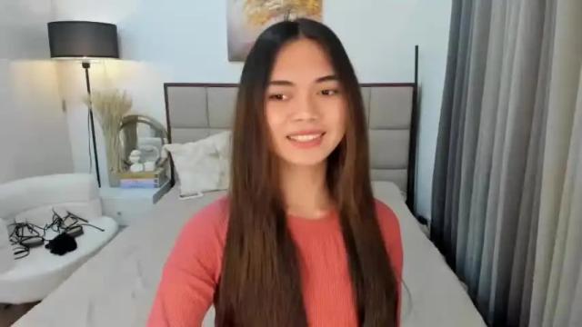 Image 2 of naughty_emmats Stream on Chaturbate on 12 months ago