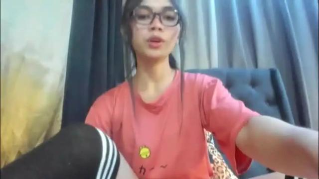 Image 8 of naughty_emmats Stream on Chaturbate on 1 month ago