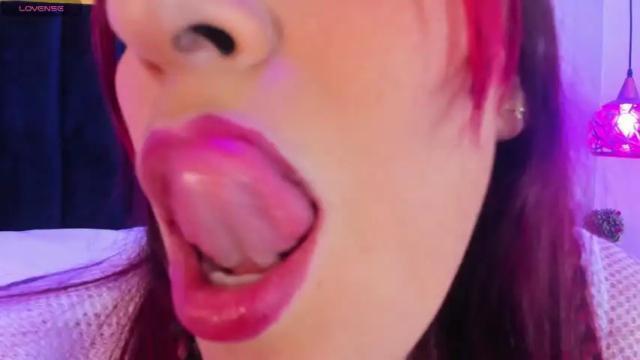 Image 4 of naughty_flower18 Stream on Chaturbate on 12 months ago