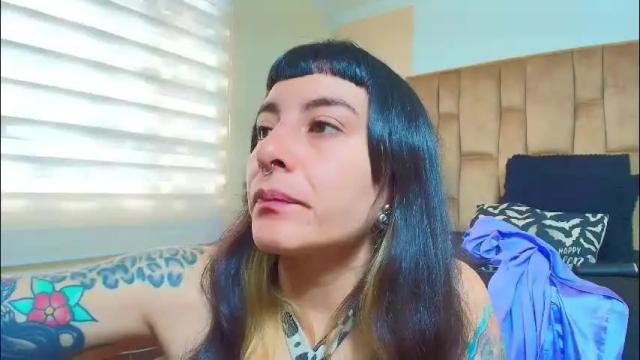 Image 2 of naughty_kittenm Stream on Chaturbate on 1 month ago