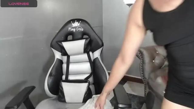 Thumbnail 1, naughty_milfxx's Stream at Chaturbate, 18 months ago