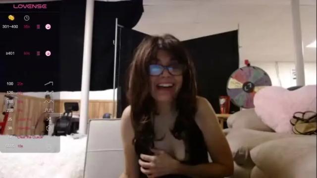 Image 12 of naughty_natasha69 Stream on Chaturbate on 20 months ago