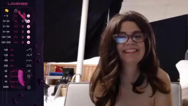Image 12 of naughty_natasha69 Stream on Chaturbate on 20 months ago