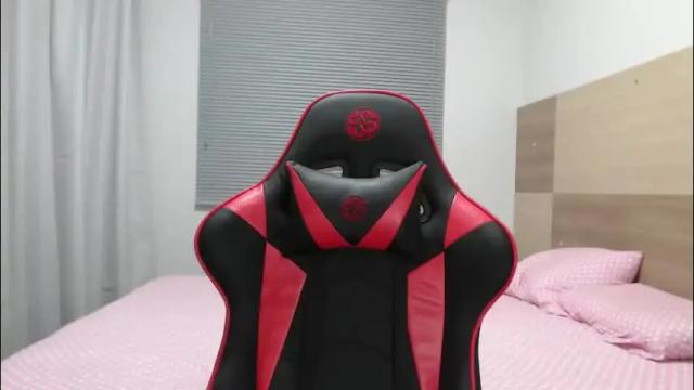 Image 7 of naughty_popa Stream on Chaturbate on 20 days ago