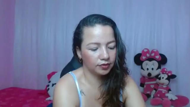Image 4 of naughty_samantaa Stream on Chaturbate on 12 months ago