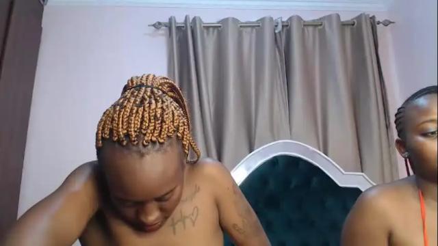 Image 4 of naughty_vixen_ Stream on Chaturbate on 11 days ago