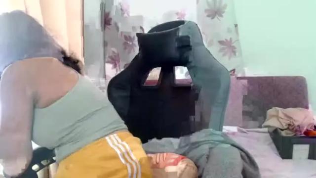 Image 11 of naughtyasian69x Stream on Chaturbate on 18 months ago