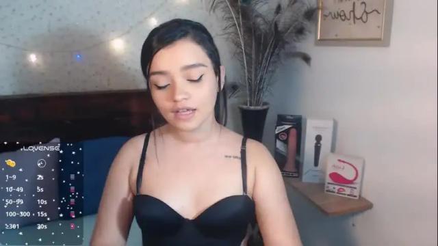 Image 2 of naughtybunny22_ Stream on Chaturbate on 1 month ago