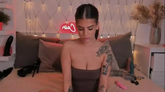 Image 8 of naughtycasssy Stream on Chaturbate on 9 days ago