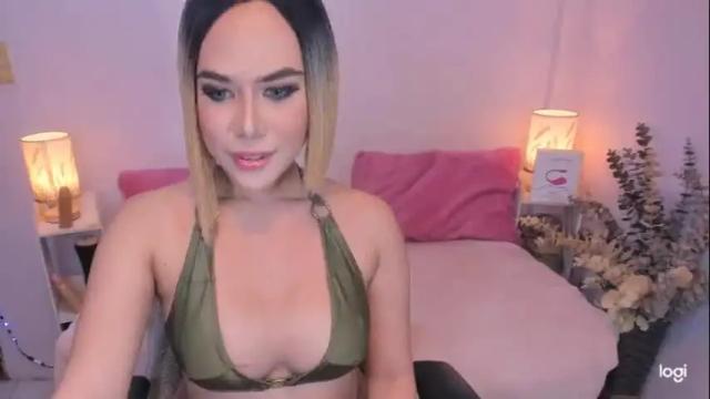 Image 6 of naughtyfuckingqueen Stream on Chaturbate on 2 months ago