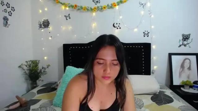 Image 11 of naughtygirl_mmm Stream on Chaturbate on 13 months ago