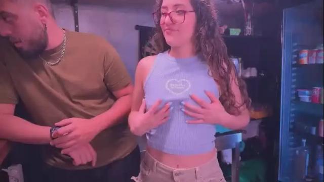 Image 8 of naughtyluxe Stream on Chaturbate on 1 month ago