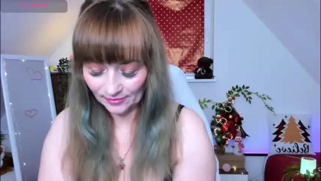 Image 2 of naughtymilane Stream on Chaturbate on 24 days ago