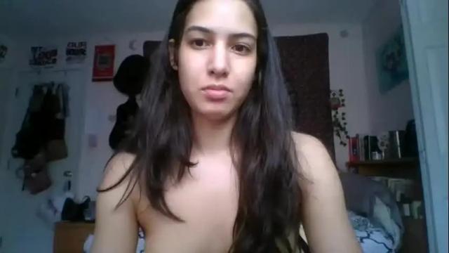 Image 2 of naughtynadia52 Stream on Chaturbate on 1 month ago